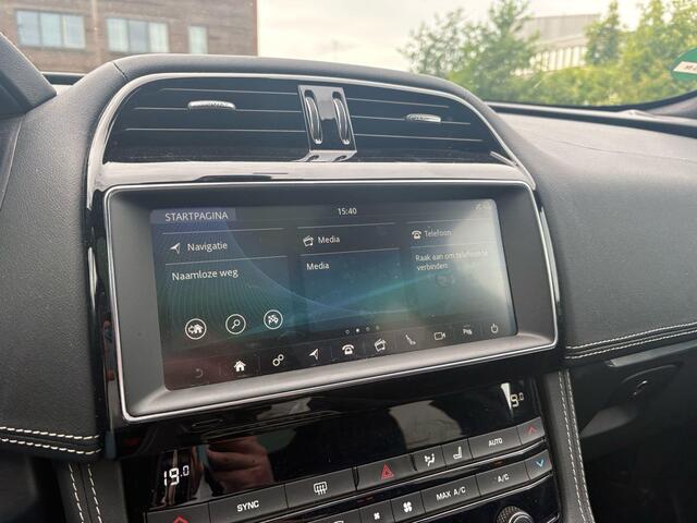 Jaguar F-PACE 2.0t AWD Prestige | Panoramadak | Meridian Audio |