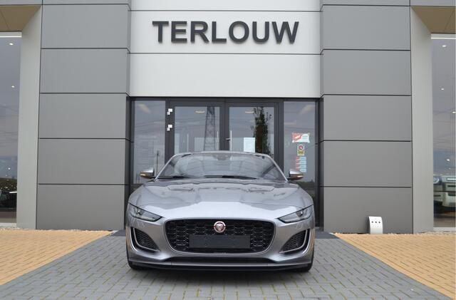 Jaguar F-TYPE P450 RWD First Edition
