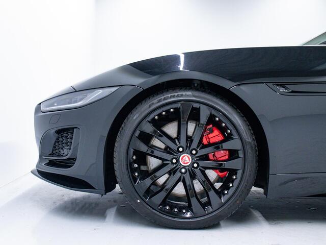 Jaguar F-TYPE P300 RWD R-Dynamic Black