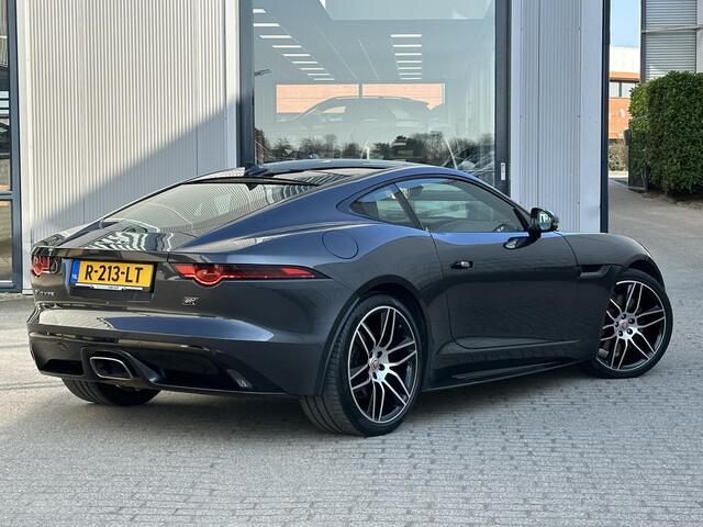 Jaguar F-TYPE P300 RWD R-Dynamic | Pano-Dak/Meridian/Sport uitlaat/Alcantara hemel