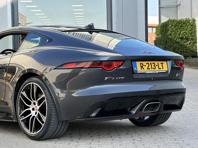 Jaguar F-TYPE P300 RWD R-Dynamic | Pano-Dak/Meridian/Sport uitlaat/Alcantara hemel