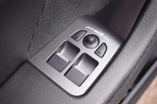 Jaguar F-TYPE 2.0T R-Dynamic Panorama