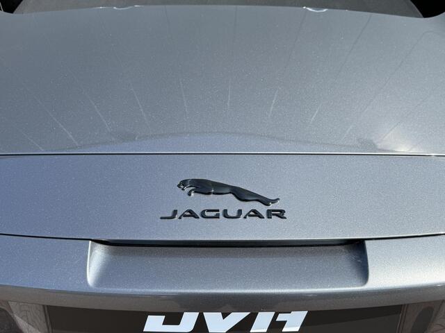 Jaguar F-TYPE P300 RWD R-Dynamic Black Edition