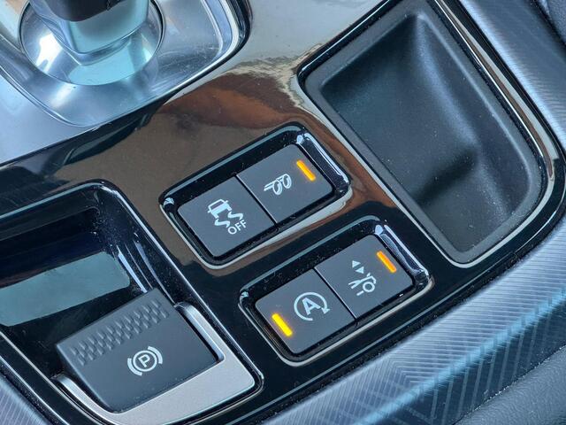 Jaguar F-TYPE P300 RWD R-Dynamic