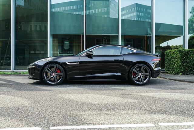 Jaguar F-TYPE 3.0 V6 S Coupé AWD British Design Edition l Pano l Meridian l Limited