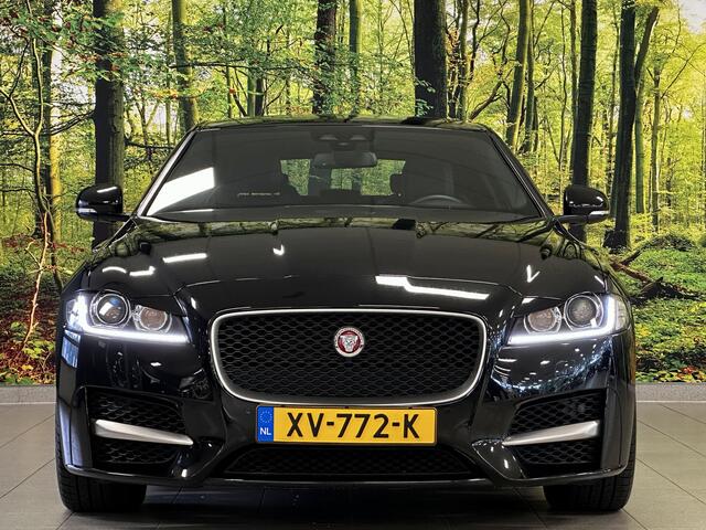 Jaguar XF 2.0 Prestige | Cruise Control | Achteruitrijcamera | Stoelverwarming | Parkeersensoren | Elektrische Stoelen | Bluetooth | Keyless Go | Stop&Go | Lane Assist | Navigatie |