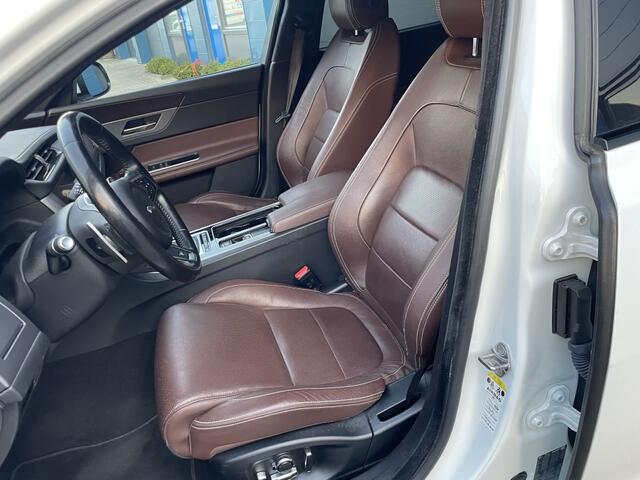 Jaguar XF 2.0D132kw R-Sport 8-AUT AWD PANO Camera DealerOh!