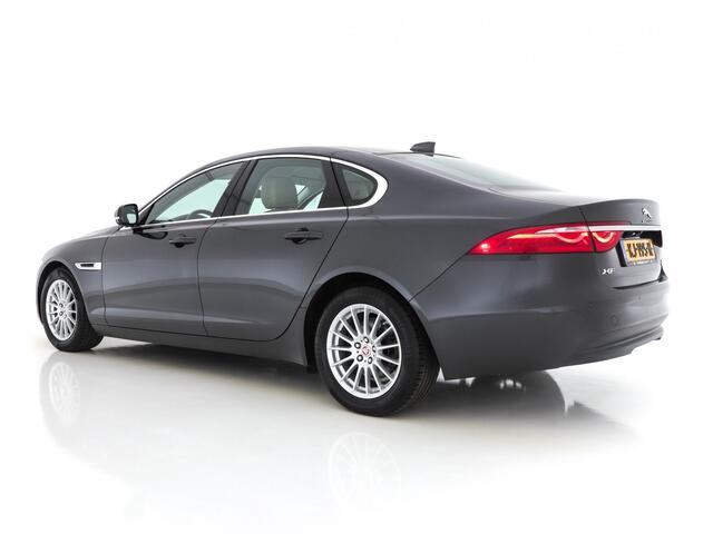Jaguar XF 2.0D Portfolio Premium-Business-Pack Aut *WINDSOR-FULL-LEATHER | BI-XENON | NAVI-FULLMAP | MERIDIAN-SURROUND | SHIFT-PADDLES | LANE-ASSIST | CRUISE | CAMERA | COMFORT-SEATS | 17"ALU*