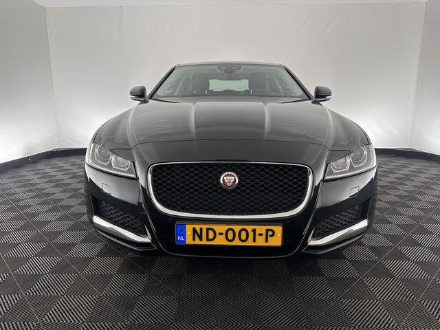 Jaguar XF 2.0 Portfolio Aut. *LEATHER | XENON | NAVI-FULLMAP | CAMERA | COMFORT-SEATS | 18''ALU | ECC | PDC | CRUISE*