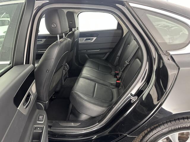Jaguar XF 2.0 Portfolio Aut. *LEATHER | XENON | NAVI-FULLMAP | CAMERA | COMFORT-SEATS | 18''ALU | ECC | PDC | CRUISE*
