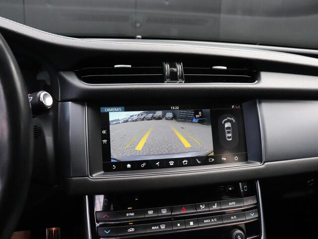 Jaguar XF 2.0d Portfolio | LEDER | PANO-DAK | MERIDIAN | STOEL/STUURVERW. | CRUISE | CAMERA | VIRTUAL COCKPIT |