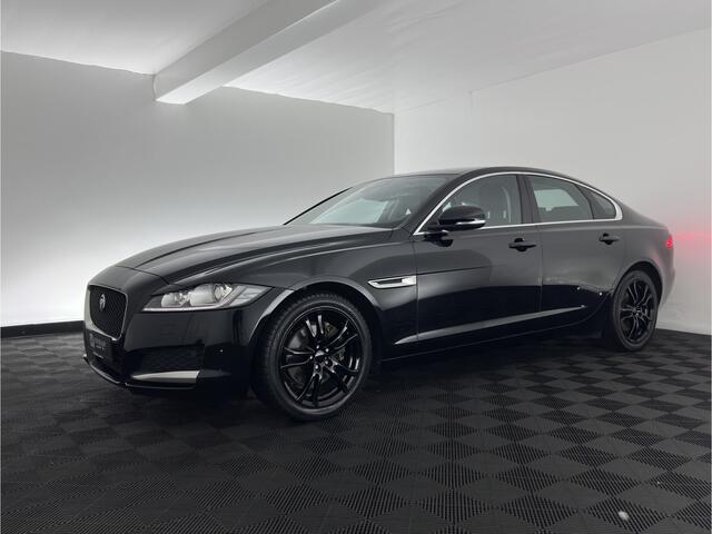 Jaguar XF 2.0d Prestige *AUT | LEATHER | XENON | SPORTSEATS | CAMERA | PRIVACY-GLASS | SHIFTPADDLES | NAVI-FULLMAP | ECC | PDC | CRUISE | 19''ALU*