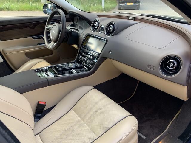 Jaguar XJ 3.0D V6 300pk Premium Luxury Aut Panoramadak BTW