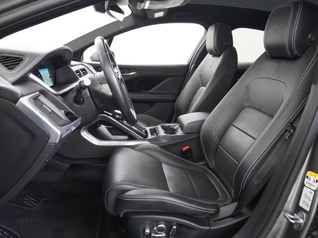 Jaguar i-Pace EV400 First Edition HSE 90kWh AWD Luchtvering Meridian®-Surround Audio Leder Memory Panoramadak 360°Camera Adap.Cruise Apple Carplay Android Auto Lmv 22" DAB Bluetooth Led Stuur-Stoel-Achterbank-Voorruitverwarming Elek.Achterklep Zeer compleet, nieuwprijs