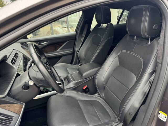 Jaguar i-Pace EV400 First Edition 90 kWh*99%SOH*Luchtvering*Panorama*EXPORT*