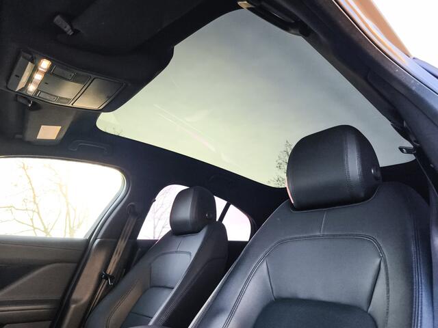 Jaguar i-Pace EV400 S-Design 90 kWh (400 PK) Dealer-Onderh. BOVAG-Garantie. NL-Auto.