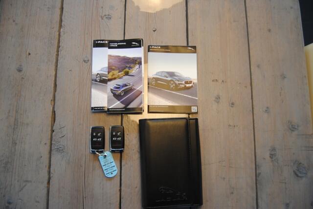 Jaguar i-Pace EV400 S 90 kWh