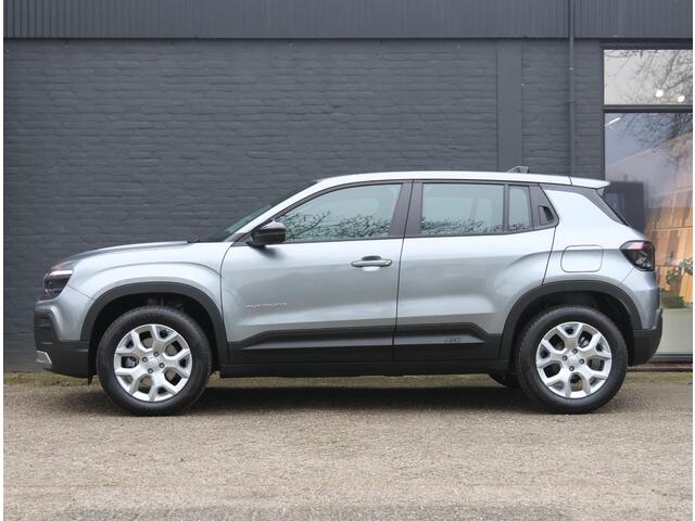 Jeep Avenger 1.2 e-Hybrid 100PK Altitude ( Adaptive CruiseControl | ClimateControl | Parkeersensoren Achter | LED | AppleCarPlay/AndroidAuto )