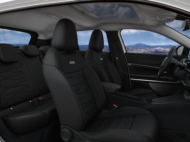 Jeep Avenger Summit 54 kWh | Schuif/Kanteldak | Leder&Winter Pack | Warmtepomp | Info&Convenience Pack