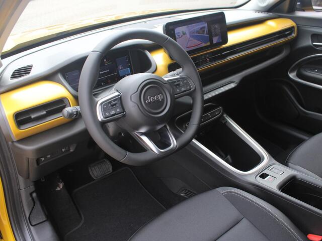 Jeep Avenger Summit 54 kWh | 180° camera | Stoelverwarming | Carplay | Keyless
