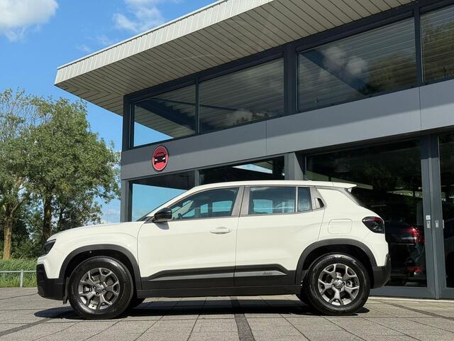 Jeep Avenger Longitude 54 kWh | Navi | Carplay | Stoelverwarming |