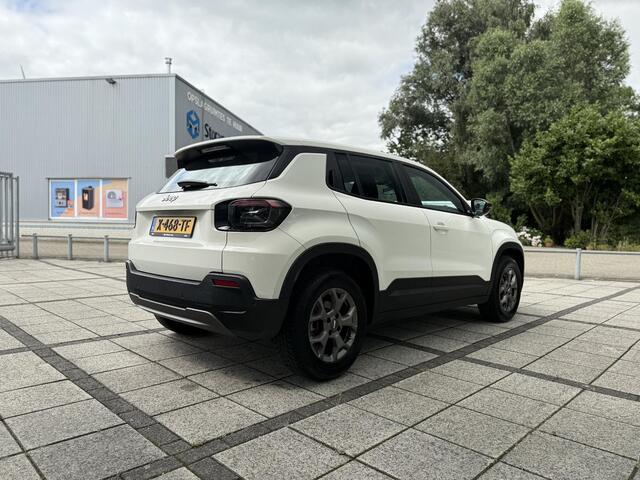 Jeep Avenger Longitude 54 kWh | Navi | Carplay | Stoelverwarming |