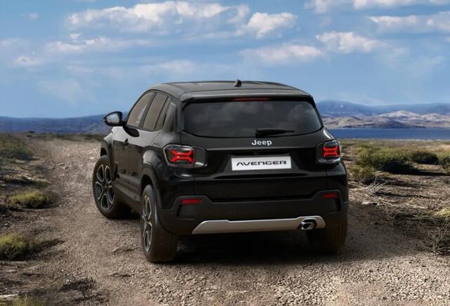 Jeep Avenger 1.2 e-Hybrid Summit WINTER PACK - DIRECT RIJDEN - 8 JAAR GARANTIE