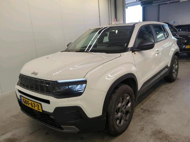 Jeep Avenger Longitude 54 kWh | Navi | Carplay | Stoelverwarming |