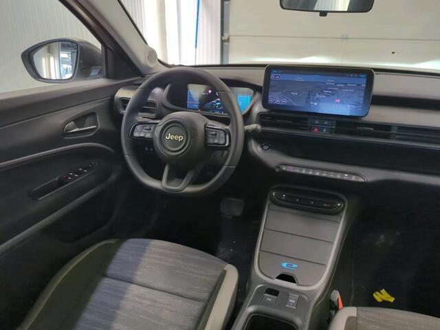 Jeep Avenger Longitude 54 kWh | Navi | Carplay | Stoelverwarming |