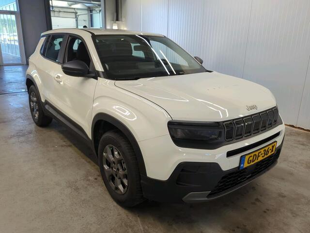 Jeep Avenger Altitude 54 kWh | Navi | Carplay | Stoelverwarming |