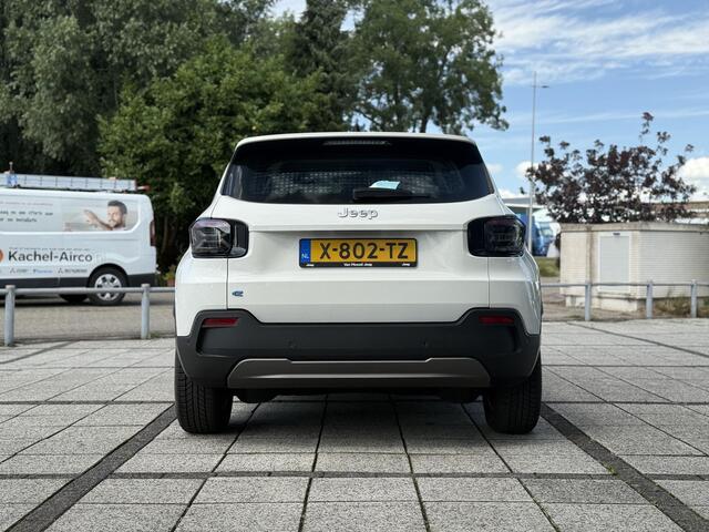 Jeep Avenger Longitude 54 kWh | Navi | Carplay | Stoelverwarming |