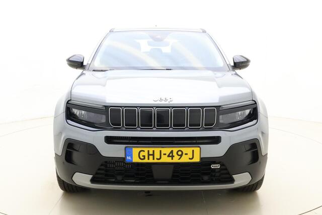 Jeep Avenger 1.2 Altitude | Navigatie | Camera | Elektrische achterklep | 18" lichtmetalen velgen | Cruise Control | Climate Control
