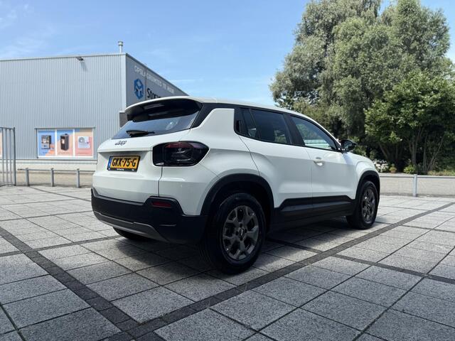 Jeep Avenger Longitude 54 kWh | Navi | Carplay | Stoelverwarming |