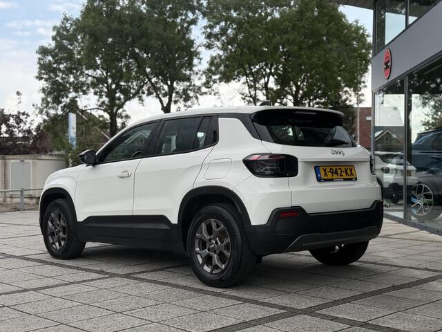 Jeep Avenger Longitude 54 kWh | Navi | Carplay | Stoelverwarming |