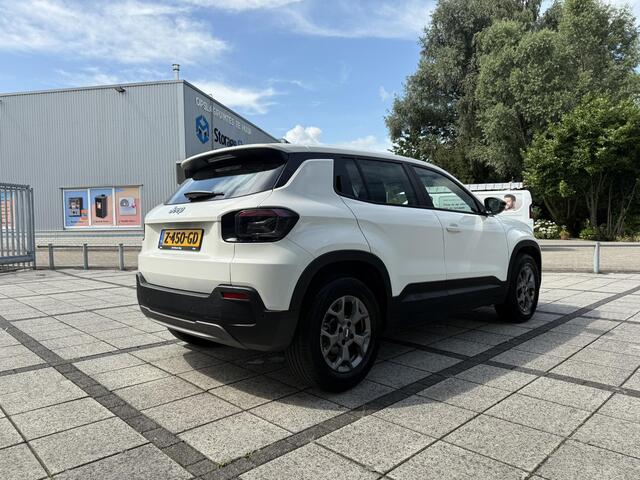 Jeep Avenger Longitude 54 kWh | Navi | Carplay | Stoelverwarming |