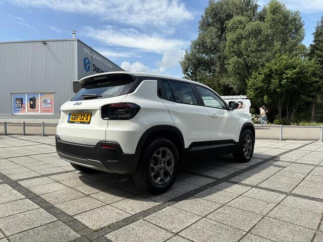 Jeep Avenger Longitude 54 kWh | Navi | Carplay | Stoelverwarming |