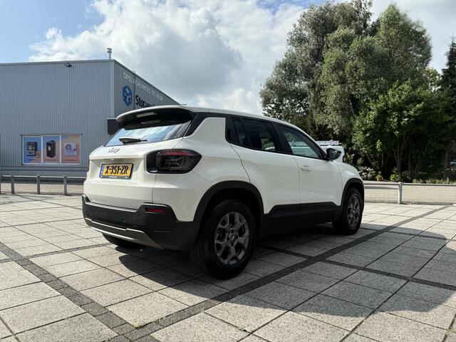 Jeep Avenger Longitude 54 kWh | Navi | Carplay | Stoelverwarming |
