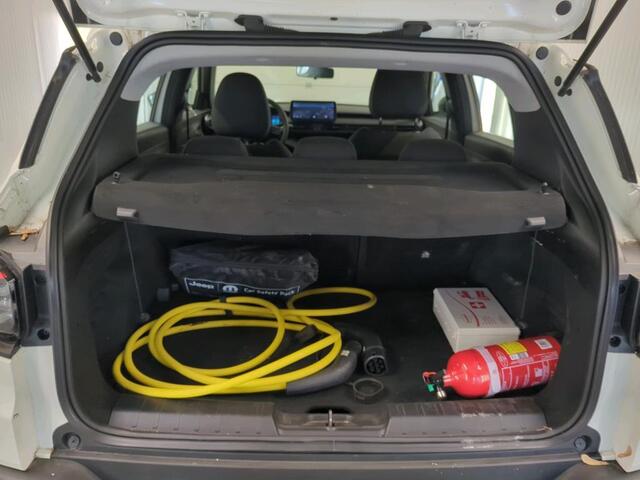 Jeep Avenger Longitude 54 kWh | Navi | Carplay | Stoelverwarming |