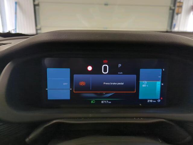Jeep Avenger Longitude 54 kWh | Navi | Carplay | Stoelverwarming |