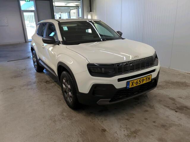 Jeep Avenger Longitude 54 kWh | Navi | Carplay | Stoelverwarming |