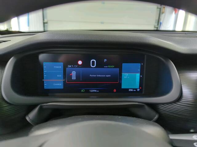 Jeep Avenger Longitude 54 kWh | Navi | Carplay | Stoelverwarming |