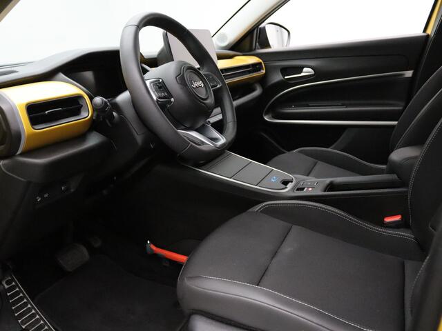 Jeep Avenger 1st Edition 54 kWh Automaat 360° Camera | Adapt. Cruise | Parkeersens. v+a | Stoel-/voorruitverw.