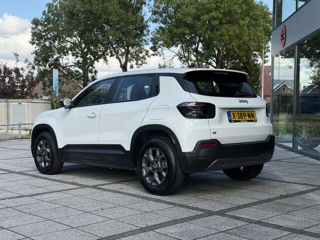 Jeep Avenger Longitude 54 kWh | Navi | Carplay | Stoelverwarming |