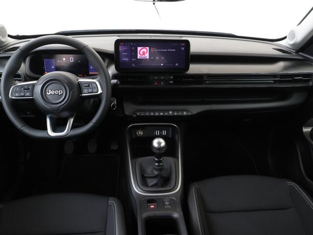 Jeep Avenger 1.2 Altitude: Te stoer om over het hoofd te zien