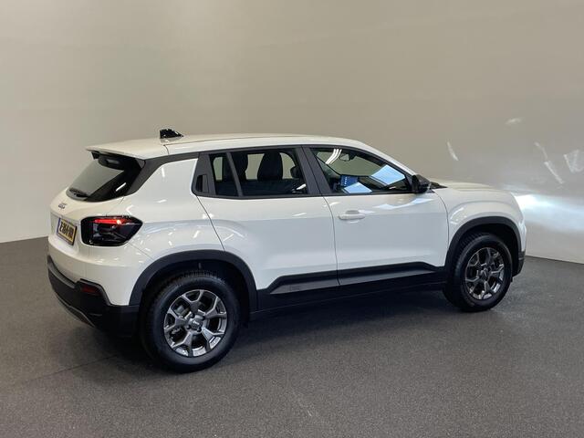 Jeep Avenger Longitude Automaat 54 kWh Navigatie Apple Carplay/Android Auto Climate Control Cruise Control Lichtmetalen Velgen Dab Keyless Parkeer Sensoren