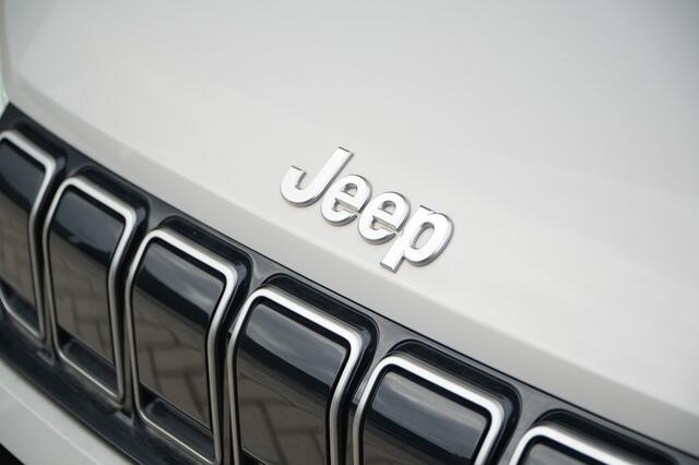 Jeep Avenger 1.2 e-Hybrid Summit | Pano | Navi | JBL | Camera | Winter