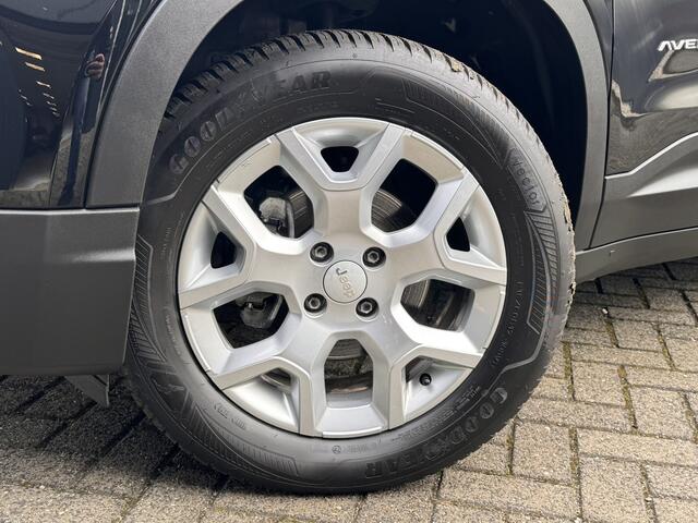 Jeep Avenger 1.2 Altitude | Winterpakket | Camera | Apple/Android CarPlay | Electrische achterklep | Cruise control | Navigatie