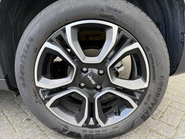 Jeep Avenger 1.2 e-Hybrid Summit (JBL - Keyless Entry - Elektrische Klep - Adaptieve Cruise Controle - Camera - Automatische Airco - Parkeersensoren V+A - LED)