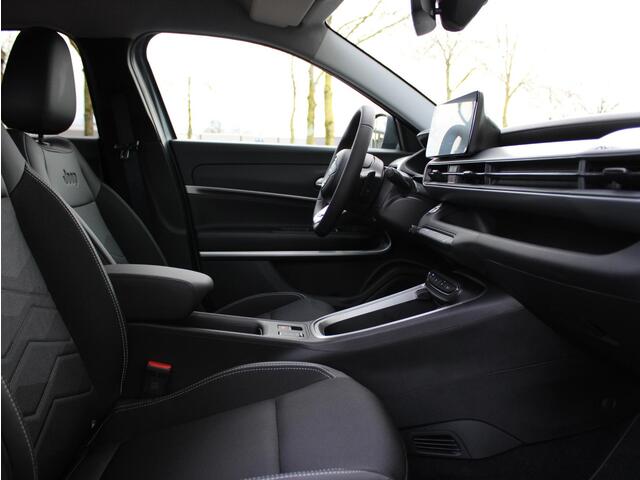 Jeep Avenger 1.2 e-Hybrid Summit VOORRAAD KORTING