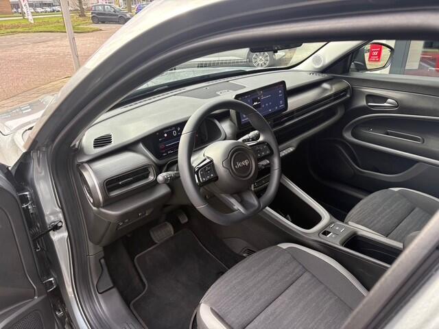 Jeep Avenger 1.2 e-Hybrid Longitude | Navi | Cruise | 12.474 km Dealeronderhouden